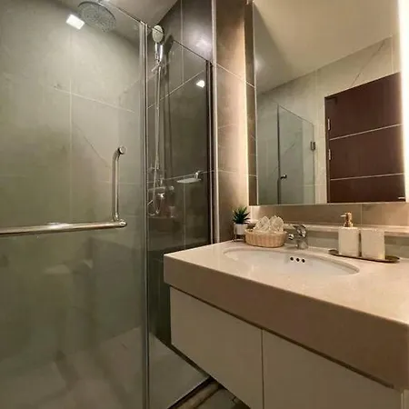 Luxury And Modern Condo In Central Chiang Mai - Astra Condo Exterior photo